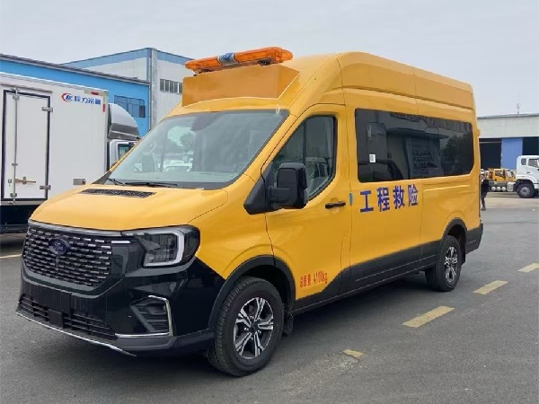 福特T8礦山救援車(chē)(氣防車(chē)) 福特T8礦山救援車(chē)(氣防車(chē))