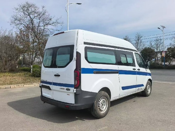 福特非急救轉(zhuǎn)運(yùn)車 福特非急救轉(zhuǎn)運(yùn)車